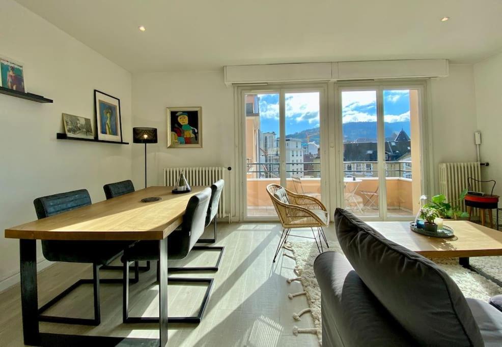 Toit-Terrasse Traversant Plein Centre 100M Du Lac Lägenhet Annecy Exteriör bild