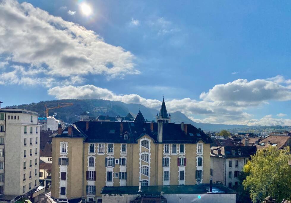 Toit-Terrasse Traversant Plein Centre 100M Du Lac Lägenhet Annecy Exteriör bild